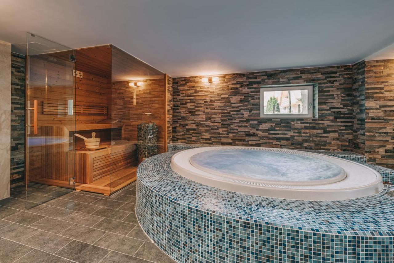 Bringa Villa Balatonlelle Exterior photo